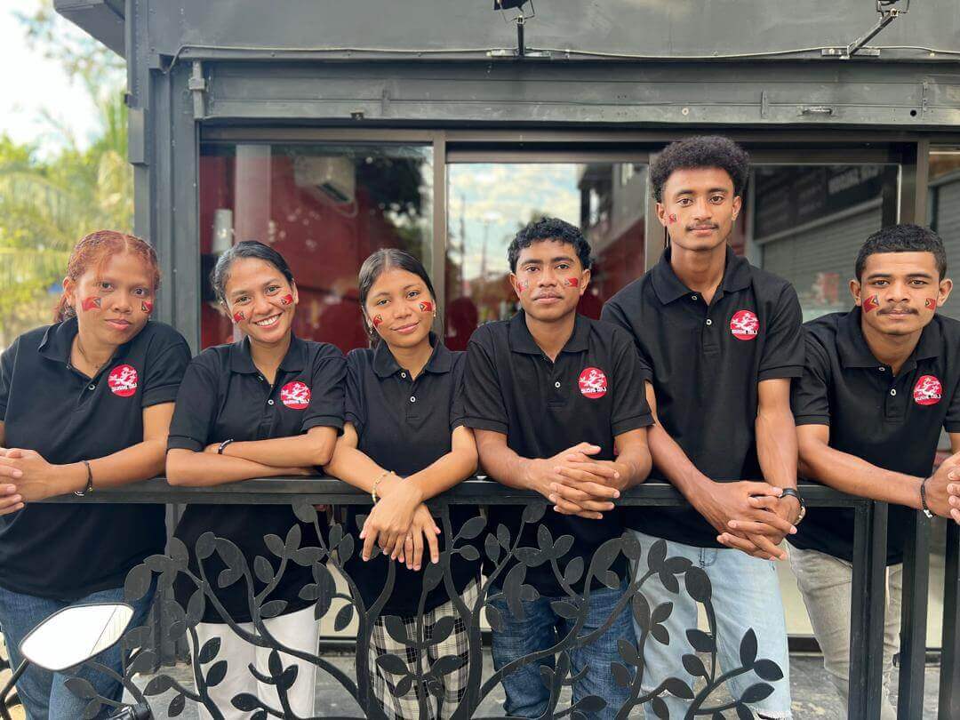Sushi Dili Staff